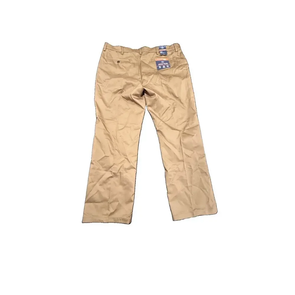 St Johns Bay Mens 42x32 Khaki Pants NWT Classic Fit Stretch Wrinkle Free
